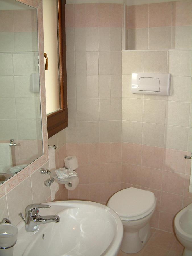 Scano Comfort Inn Santa Teresa Gallura Exterior foto