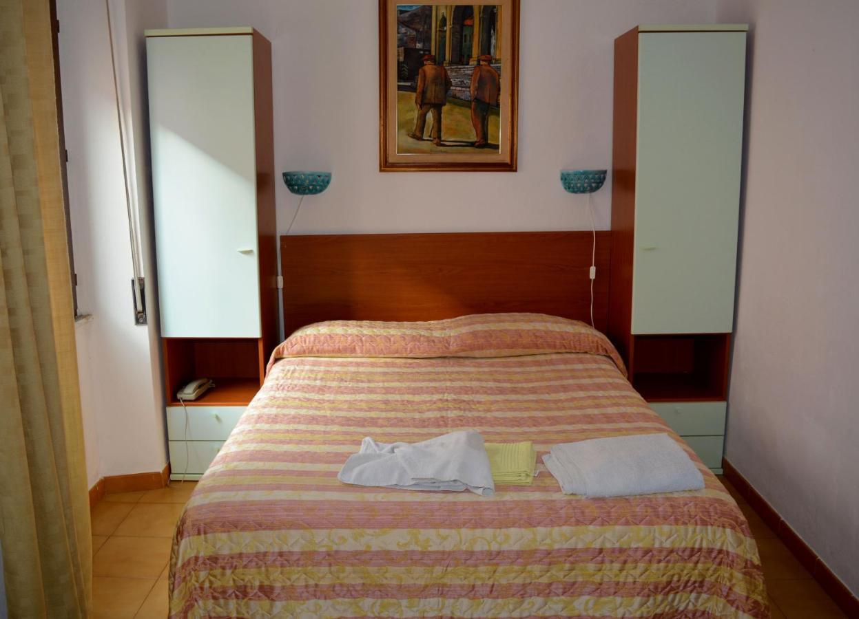 Scano Comfort Inn Santa Teresa Gallura Exterior foto