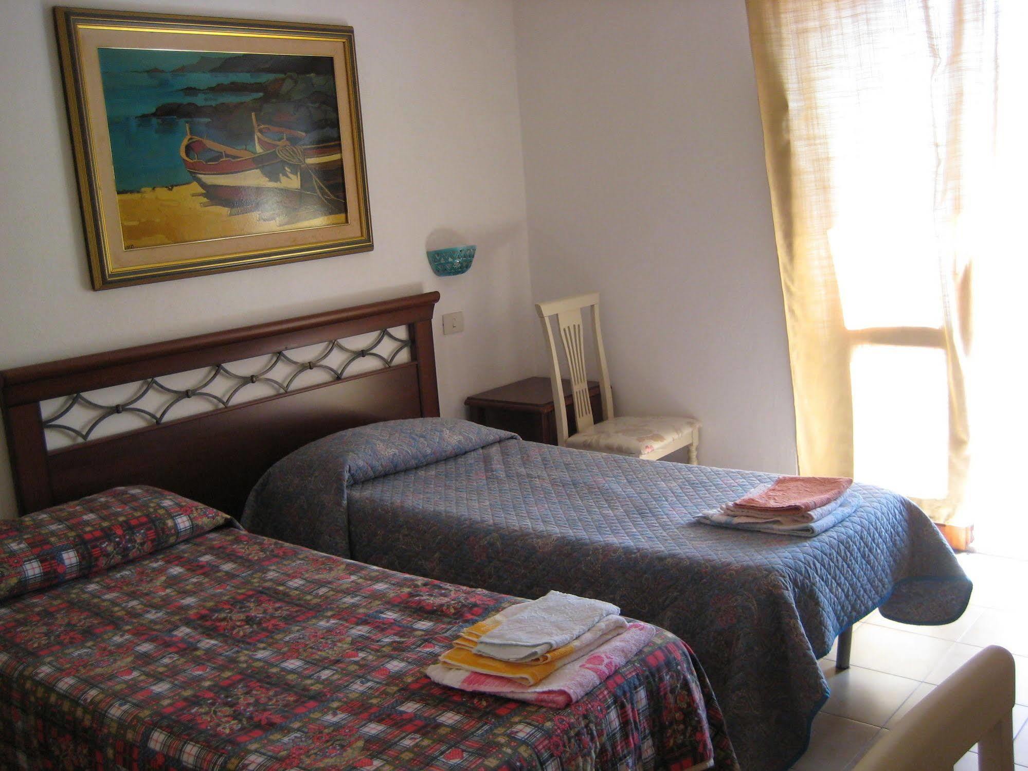 Scano Comfort Inn Santa Teresa Gallura Exterior foto